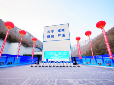 2024年都四項(xiàng)目工程測量暨試驗(yàn)檢測職工職業(yè)技能比賽戶外舞臺搭建案例